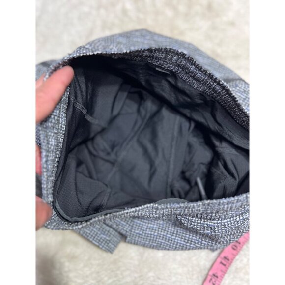 Lululemon Pace Breaker shorts mens size small - Picture 4 of 6